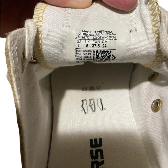 Women’s Converse All Star Chuck Taylor Gold Sneakers, Gold w/ Snakeskin, Size 7 - Picture 9 of 11